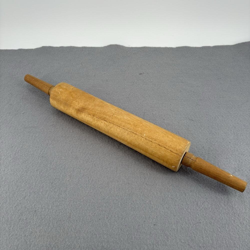 Classic Wooden Rolling Pin - Natural Wood